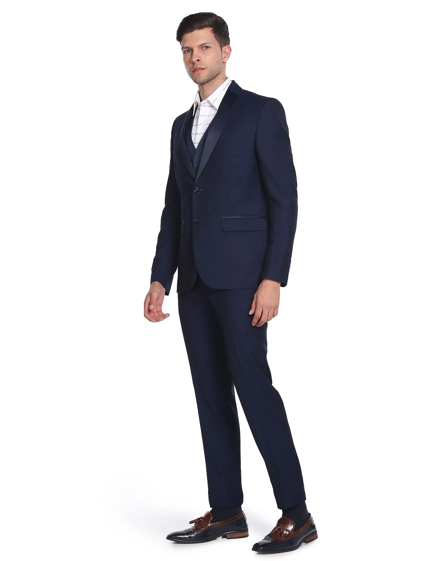 Arrow Men's Polyester Single Breasted Suits (ARAFSU5525_Blue