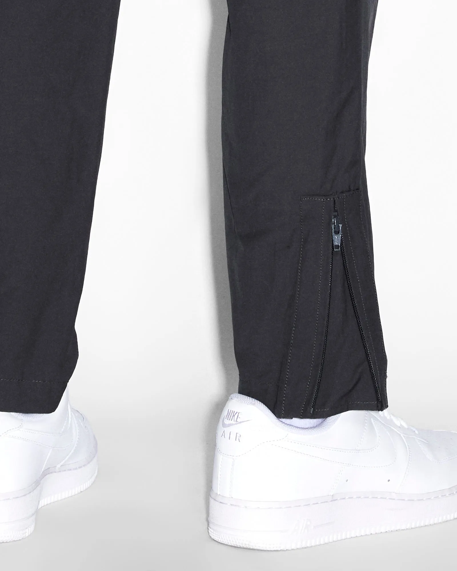 AXIOM PANT BLACK