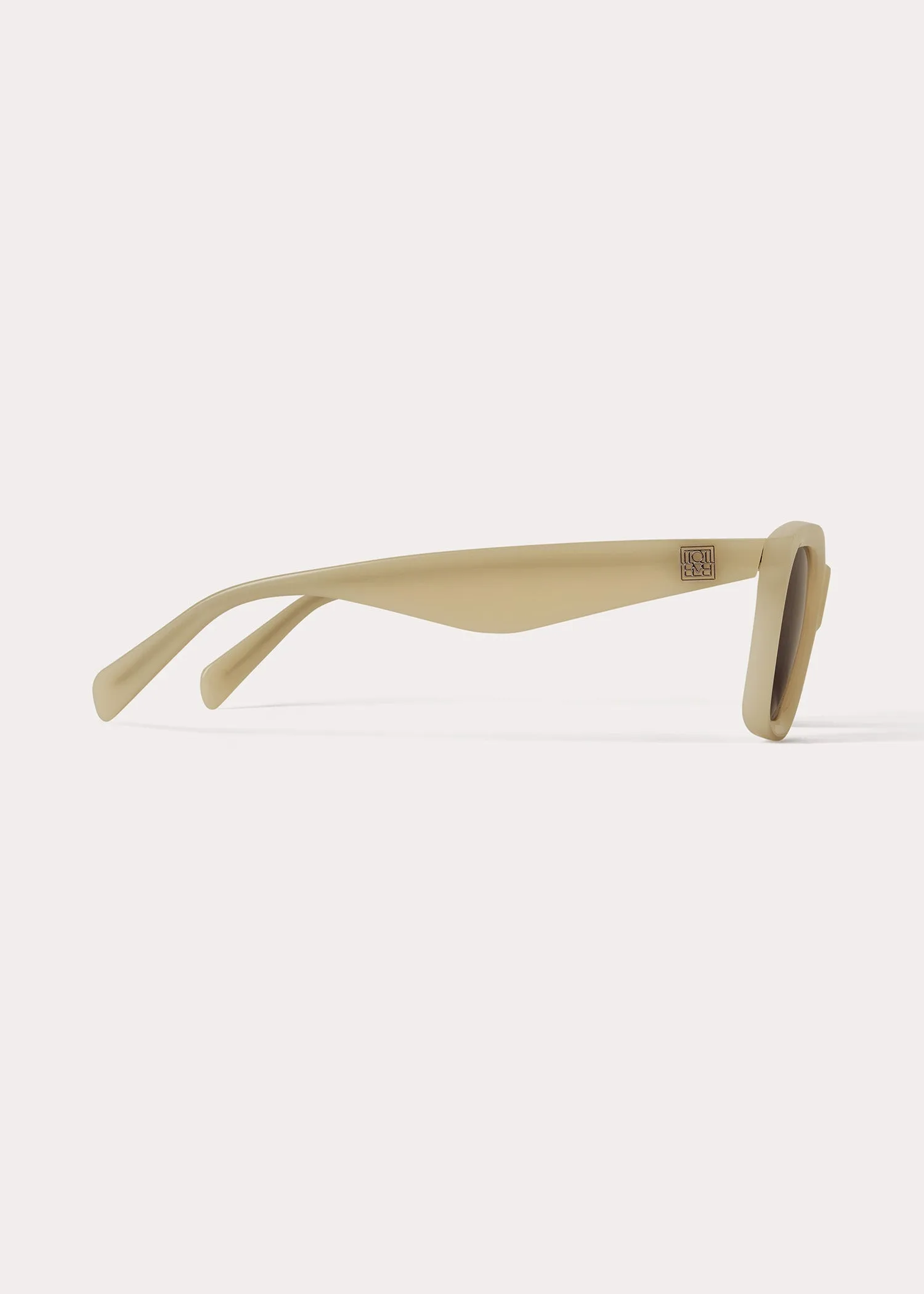 Classic sunglasses bone