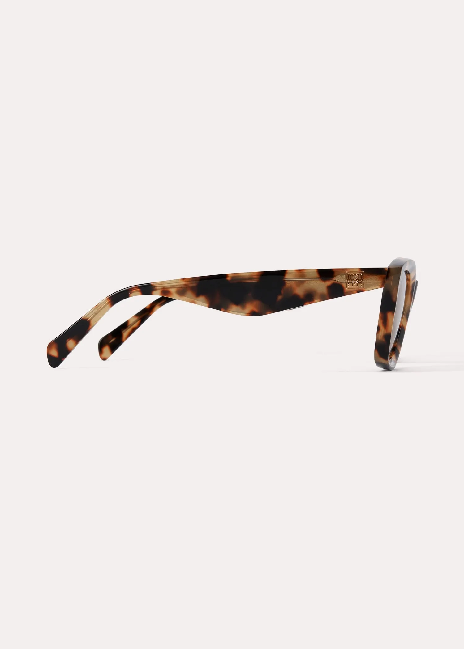 Classic sunglasses tortoise