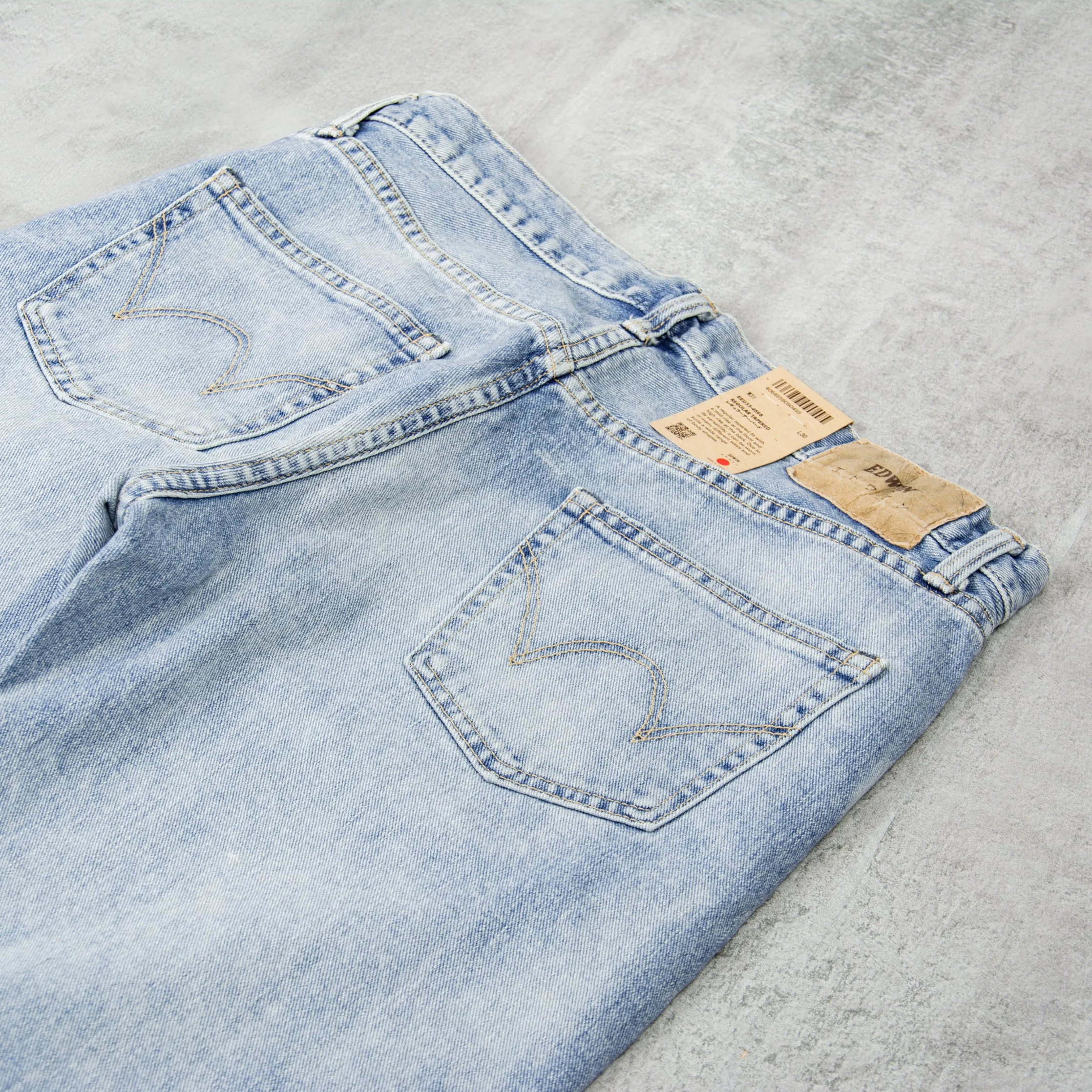 Edwin Regular Tapered Jeans Kaihara - Yoshiko Blue Light Used 01X1