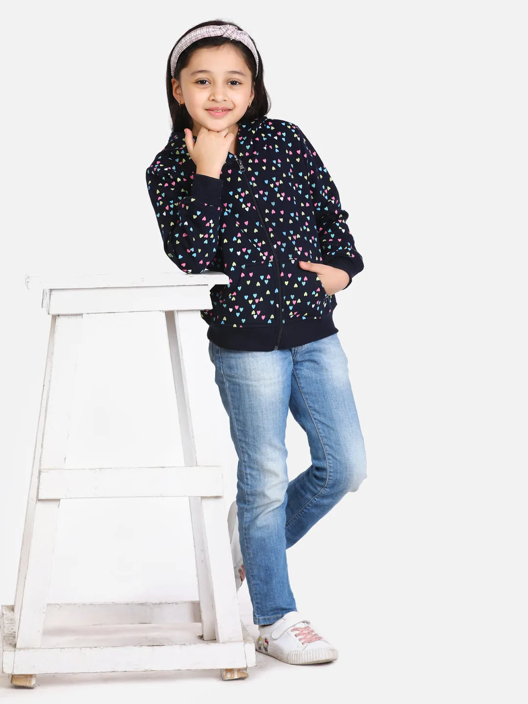 Girl's  Navy  Heart Printed Jacket With Hoodie - StyleStone Kid