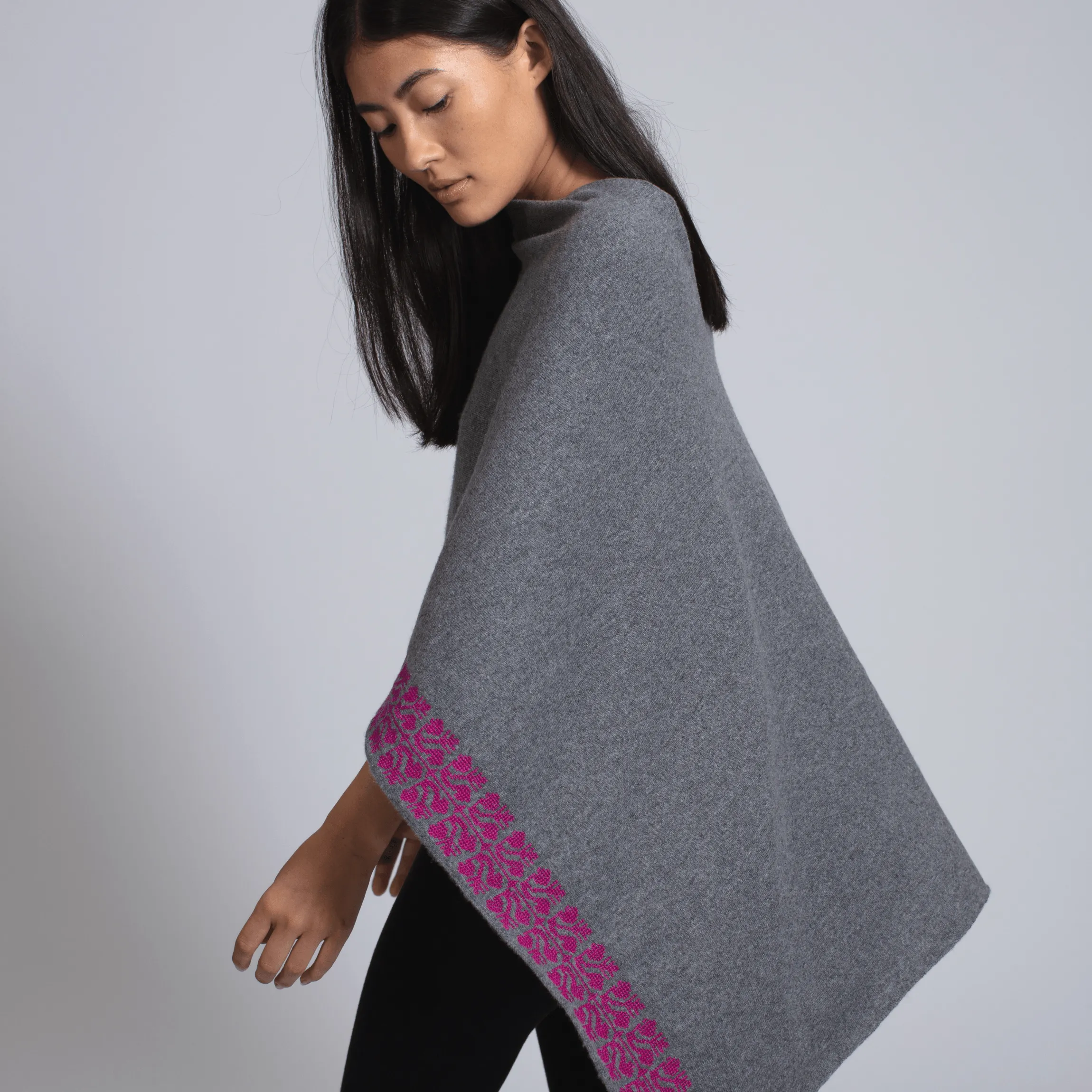 GRAY CASHMERE PONCHO