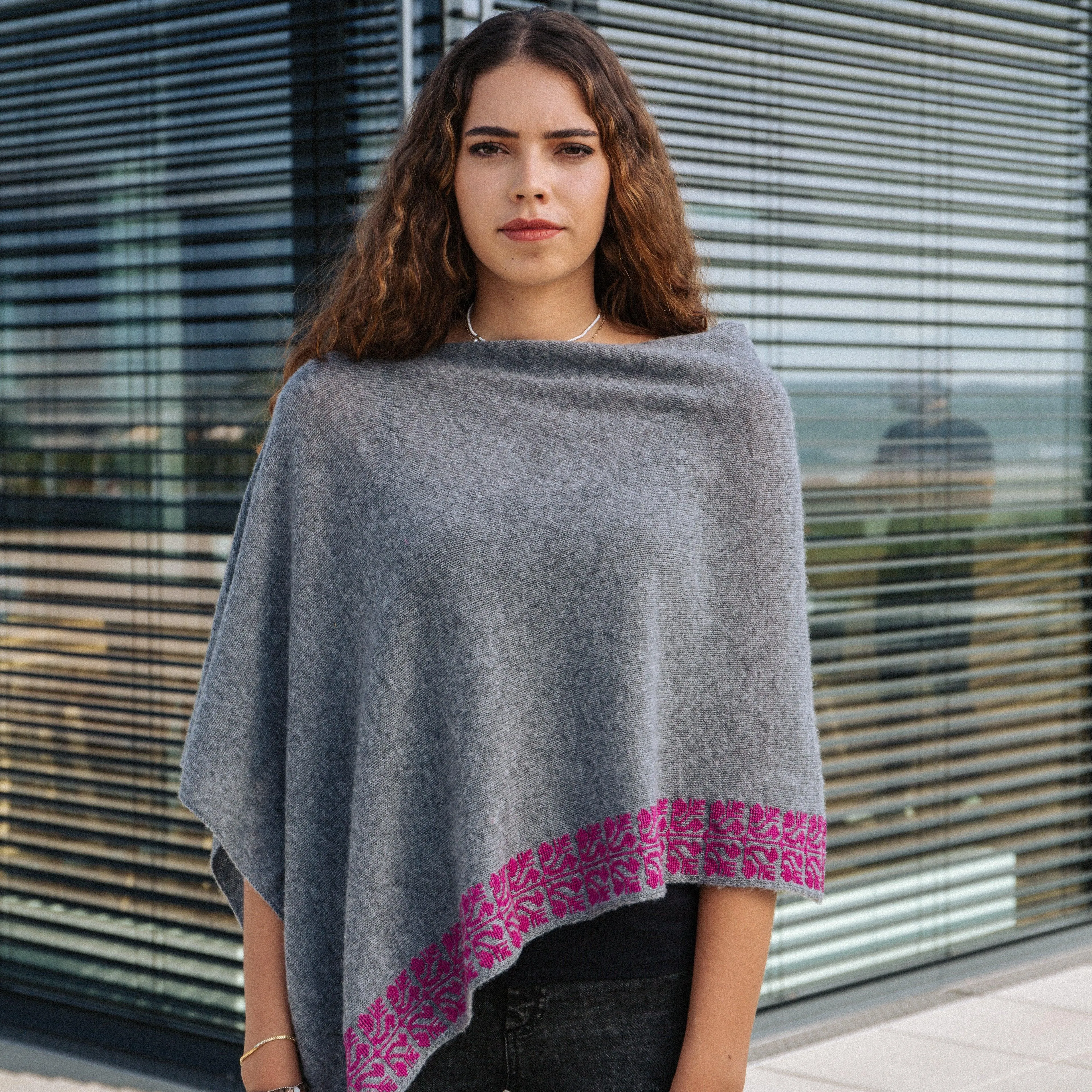 GRAY CASHMERE PONCHO