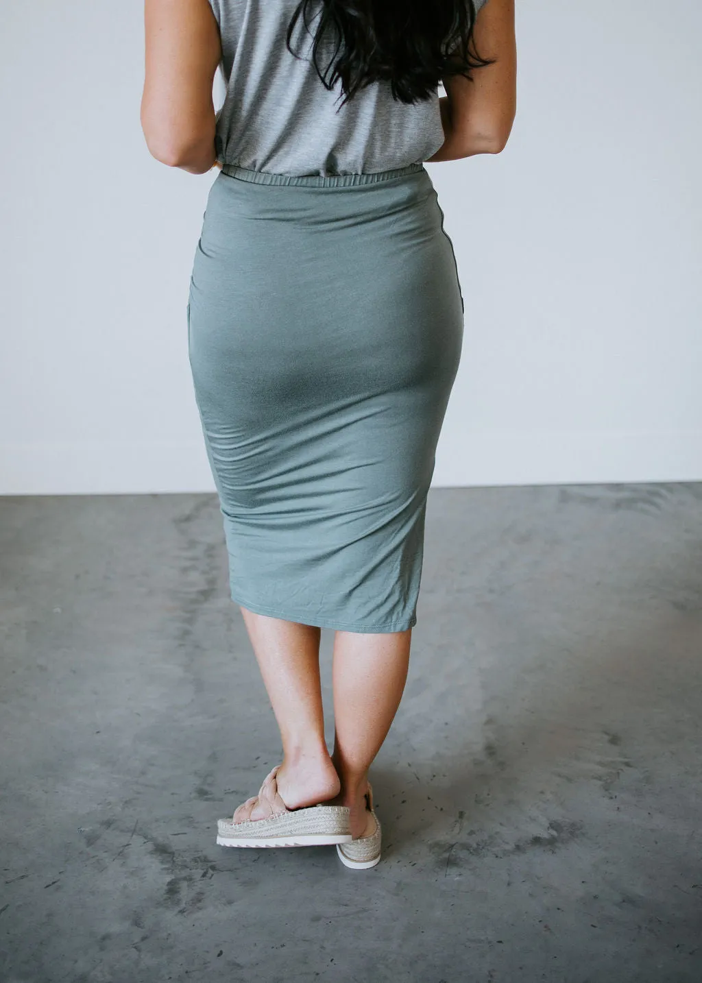 Ileigh Ruched Pencil Skirt