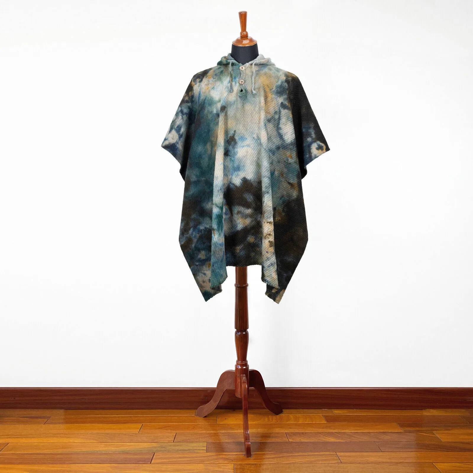 Lubushcu - Llama Wool Unisex South American Handwoven Hooded Poncho - smoke camo abstract pattern