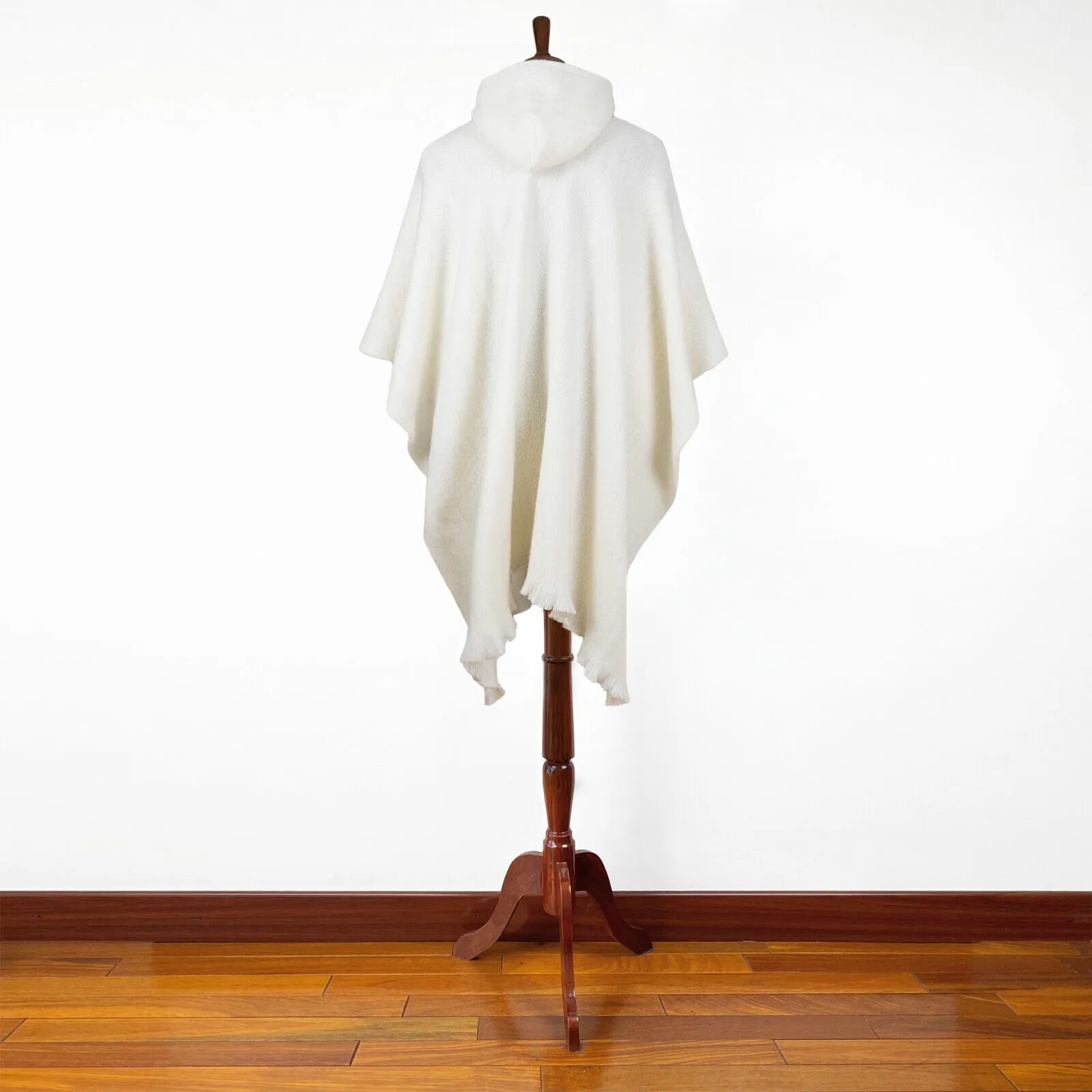 Machangara - Llama Wool Unisex South American Handwoven Hooded Poncho - solid white pattern - pocket