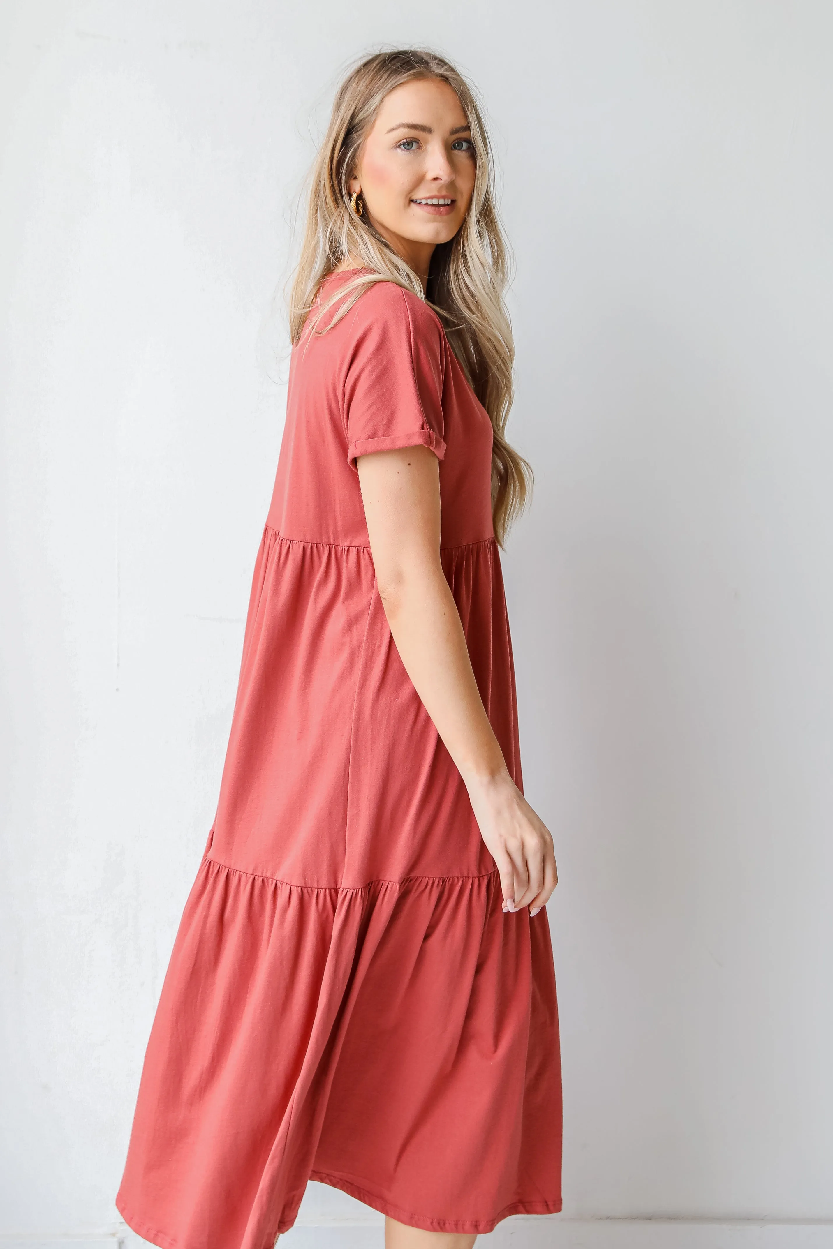 Make The Call Tiered Midi Dress