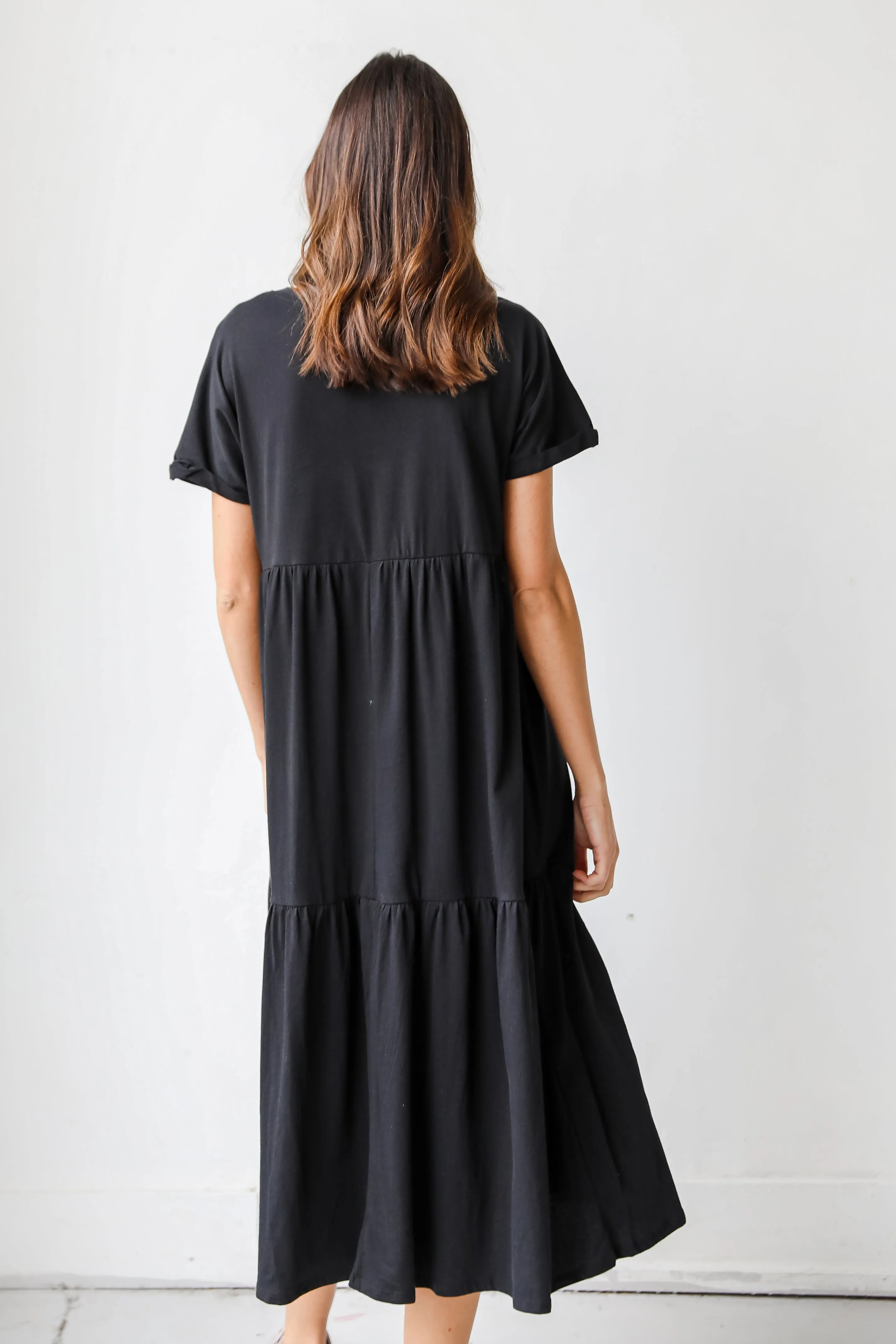 Make The Call Tiered Midi Dress