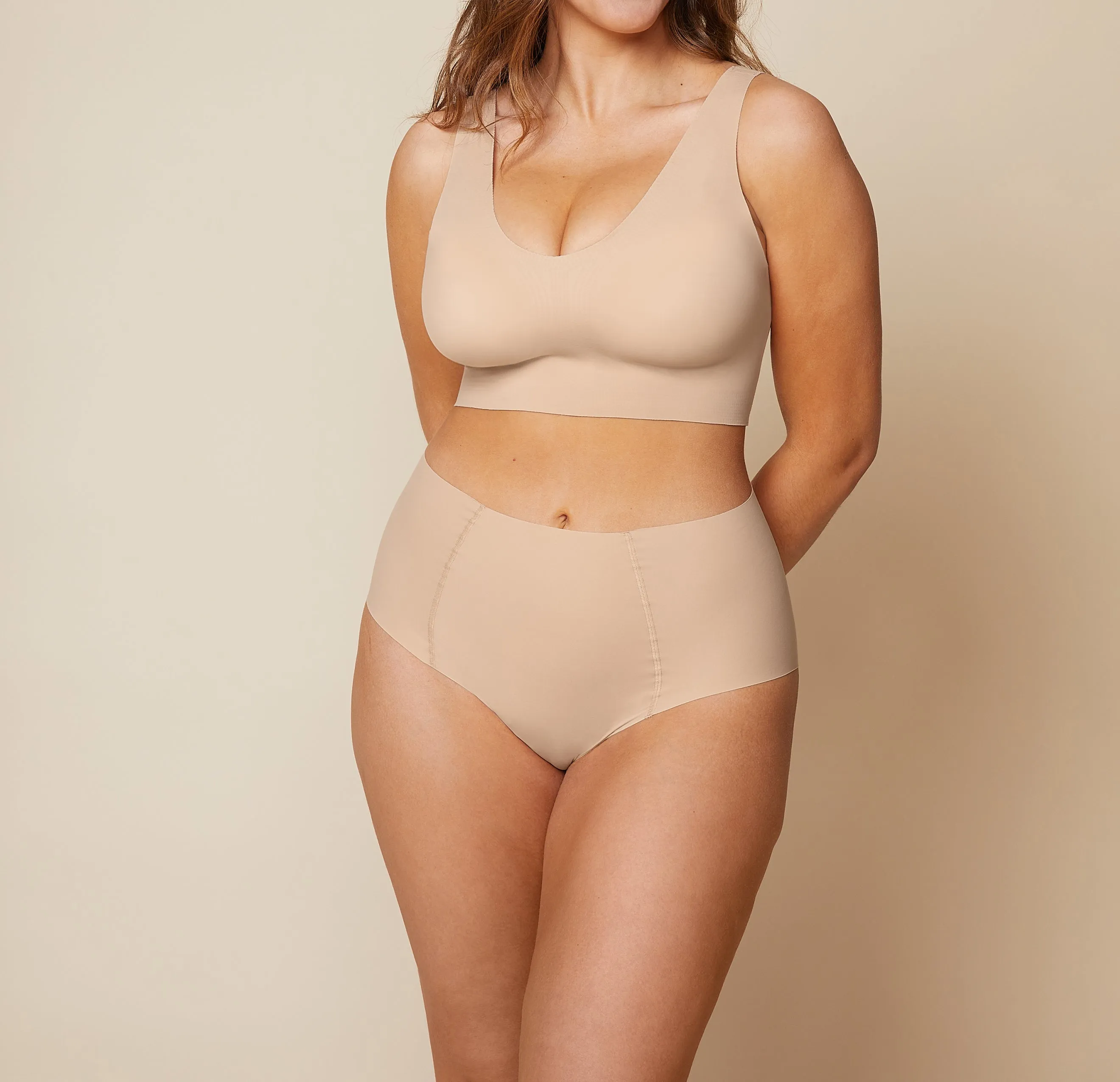 No-Show Highwaist Brief - Beige