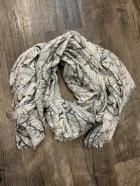 Only Accessories 22354 Black/White Leaf Summer Scarf