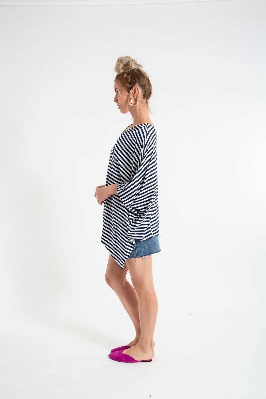 PONCHO DOUBLE EDGE VNECK TOP stripes