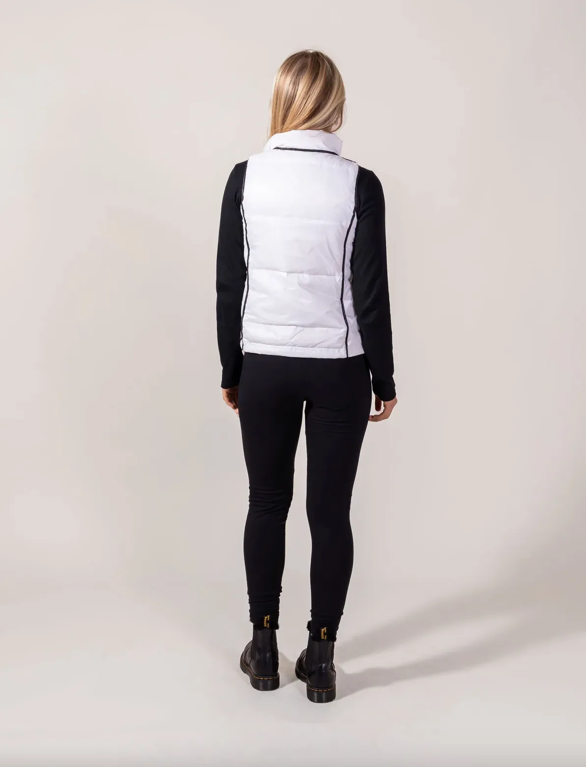 Quilted Contrast Trim Vest - White / Black