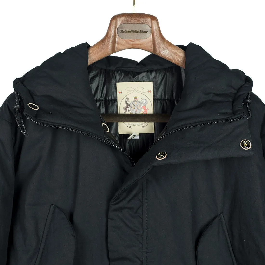 "Harry's Coat" parka in black water-resistant quilted Vancloth