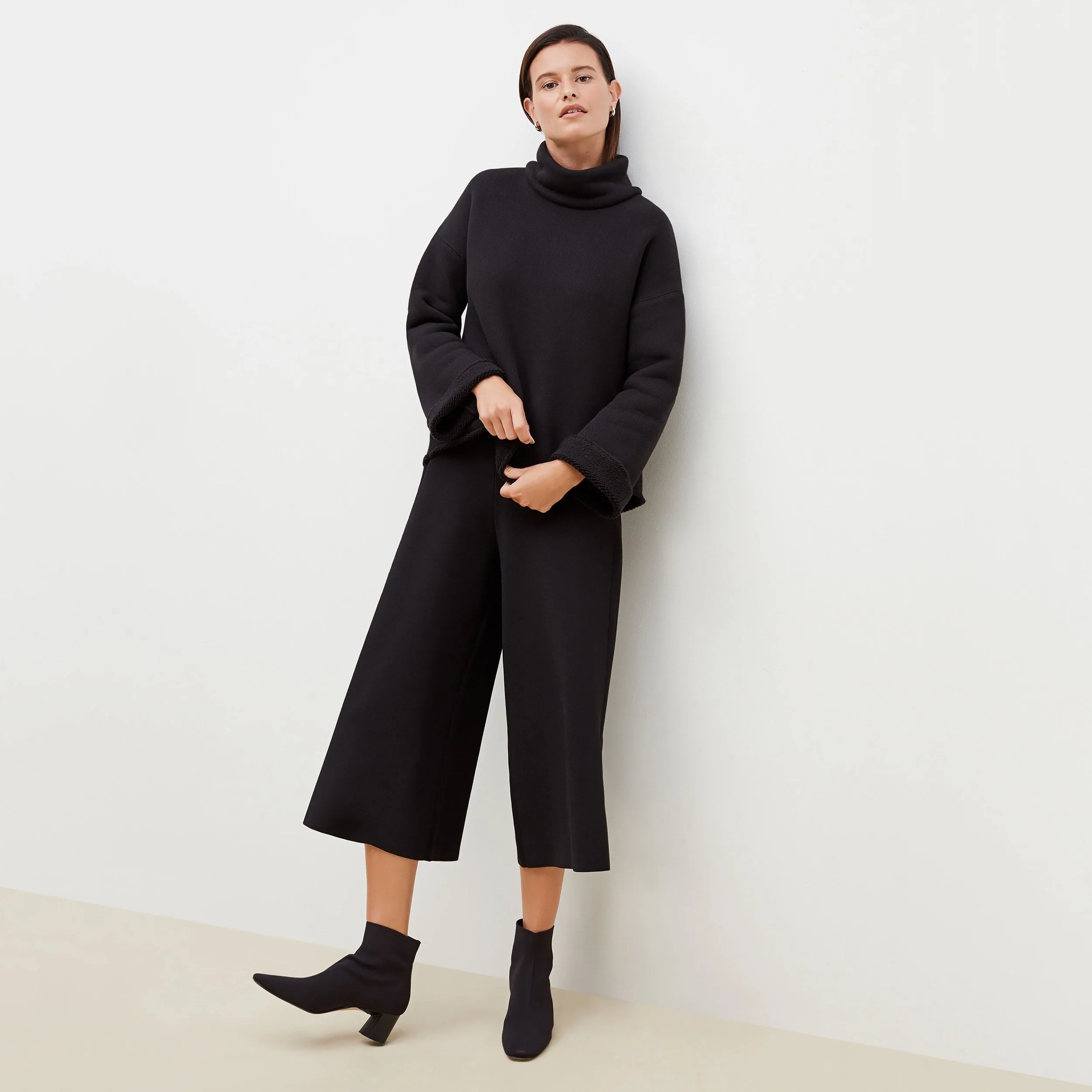 Rogala Stretch Culotte - Jardigan Knit :: Black