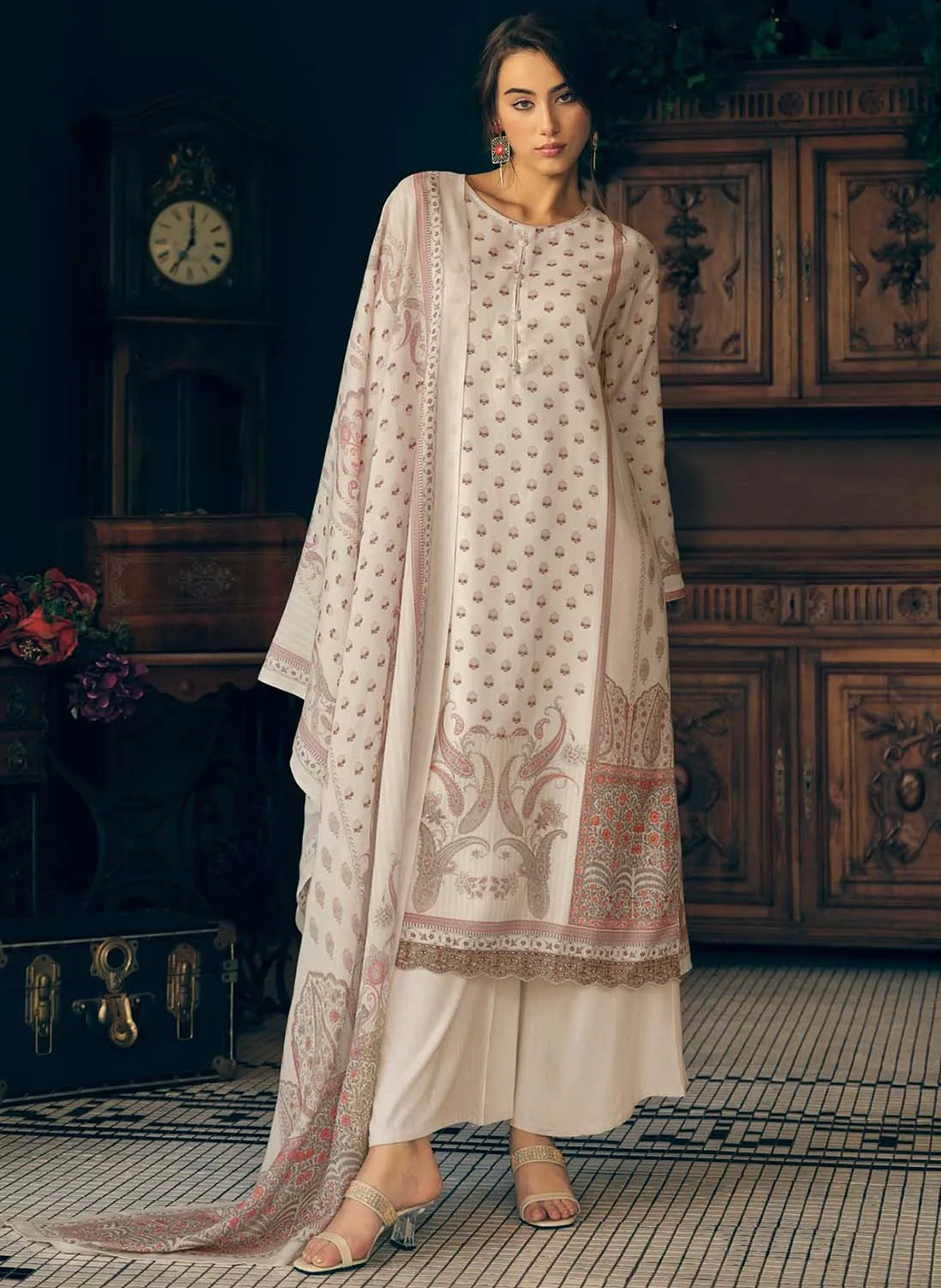 Sadhana Off-White Winter Pashmina Suits Dress Material for Ladies