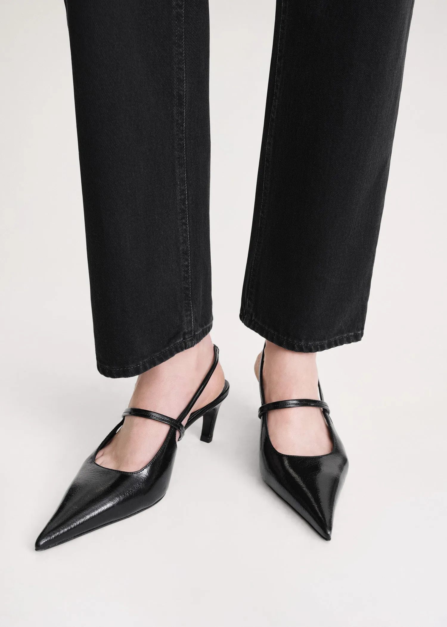 Sharp patent slingbacks black