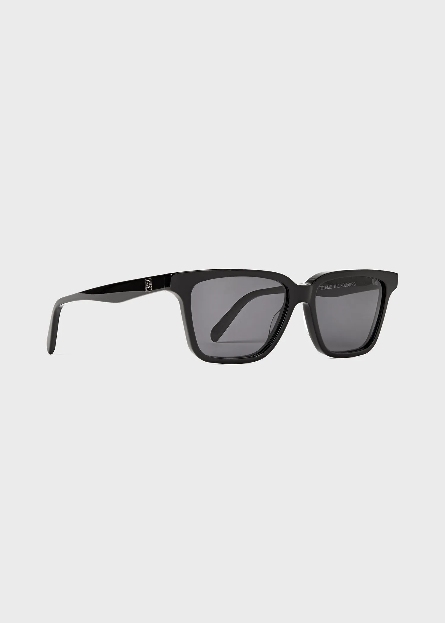 Square sunglasses black