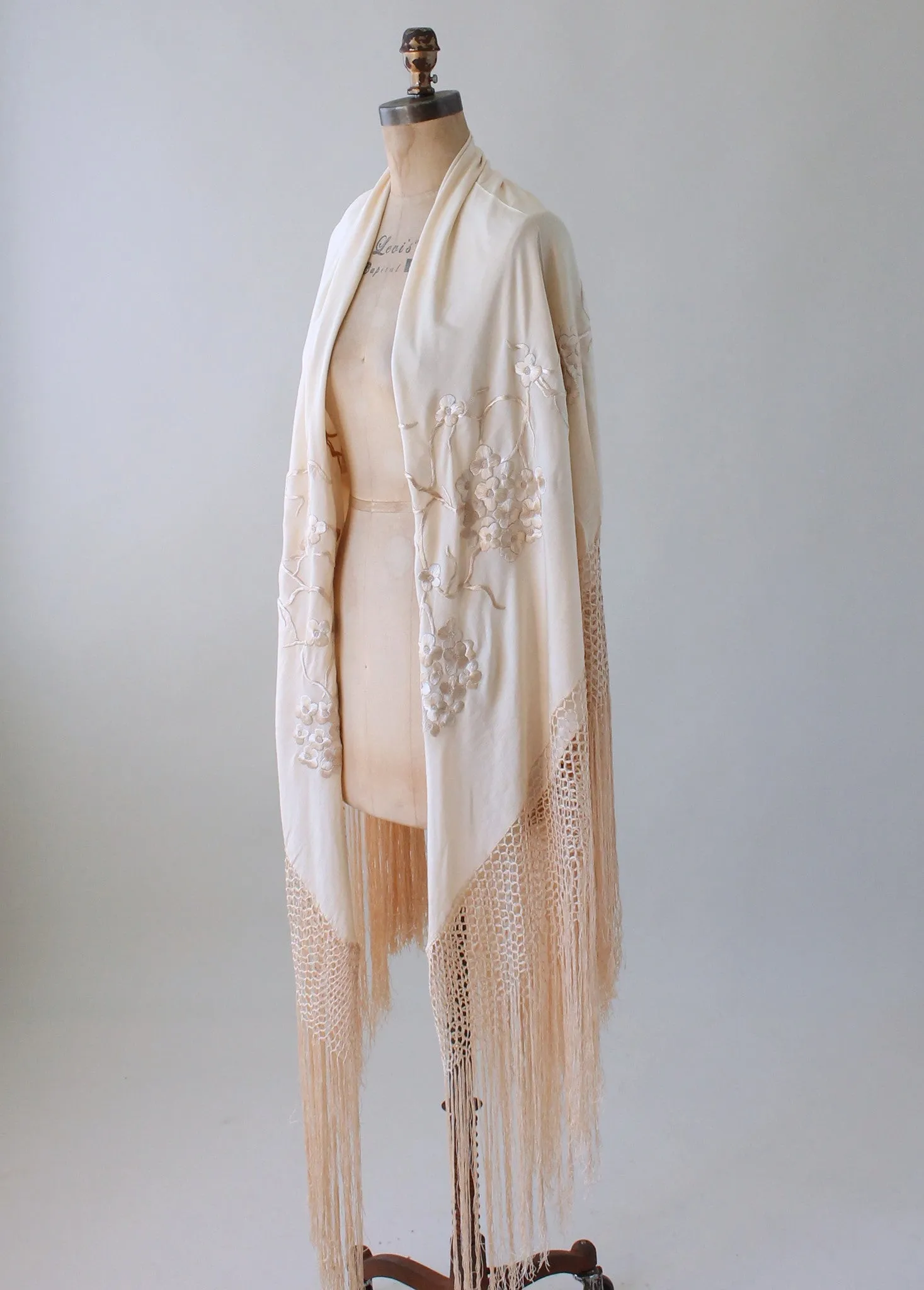 Vintage 1920s Embroidered Ivory Silk Shawl with Fringe