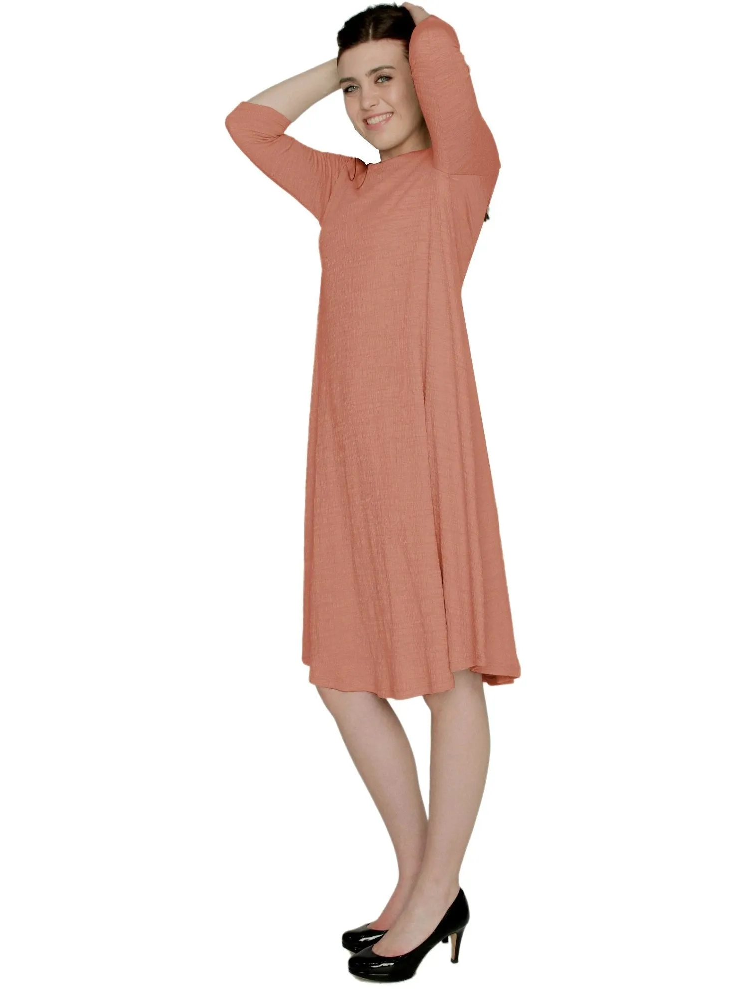 Women's Puckered Stretch Knit Midi Swing Dress